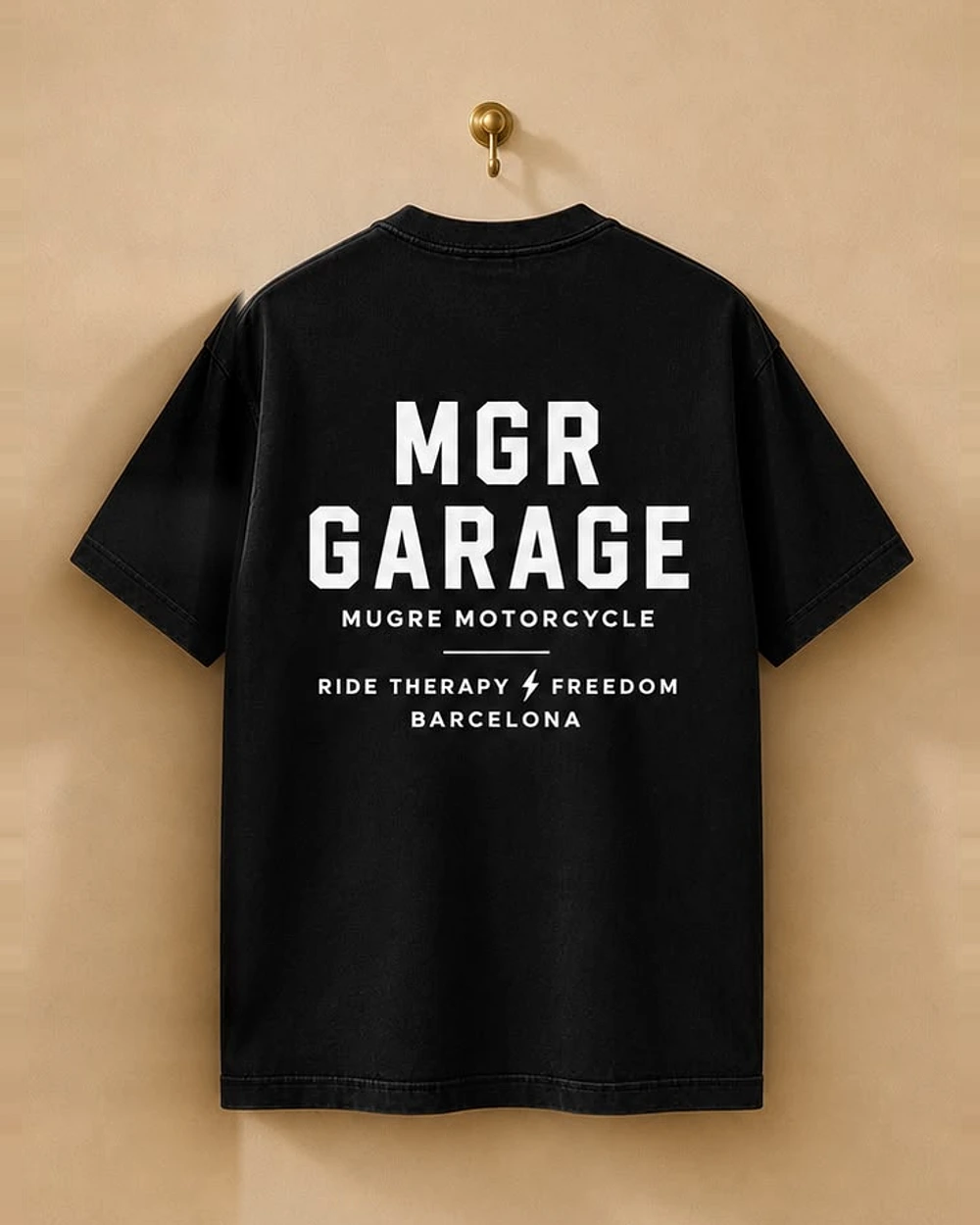 Camiseta MGR-BLACK de Mugre Motorcycle, vista trasera